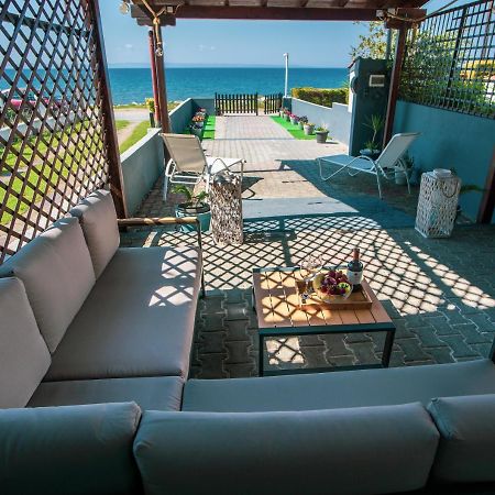Seashell Luxury Apartment Nikiti  Buitenkant foto