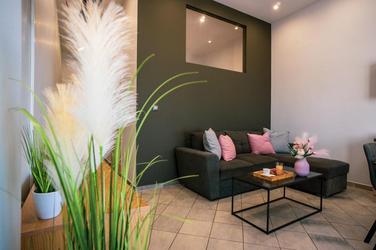 Seashell Luxury Apartment Nikiti  Buitenkant foto