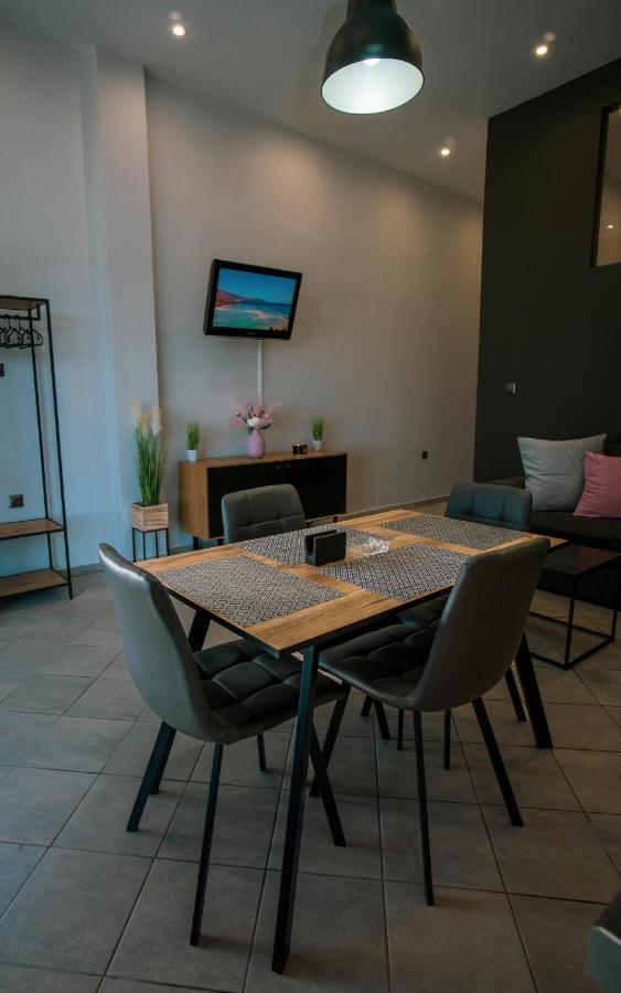 Seashell Luxury Apartment Nikiti  Buitenkant foto